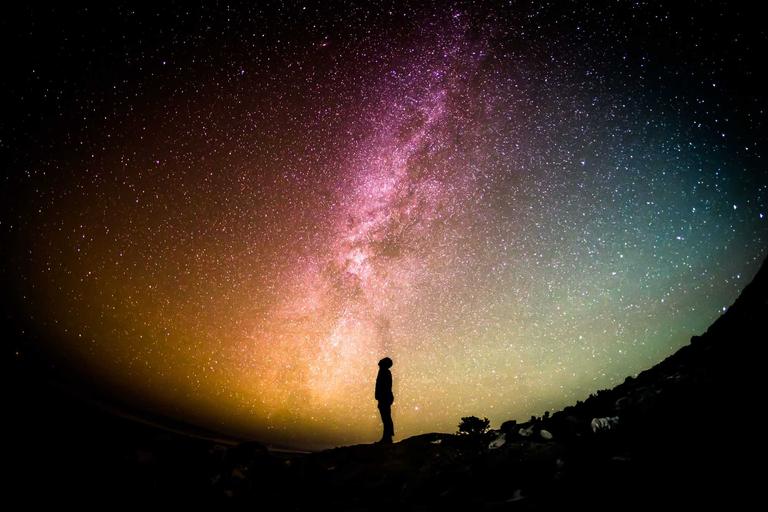 LINE商业版怎么发朋友圈？动态发布和客户互动全指南
